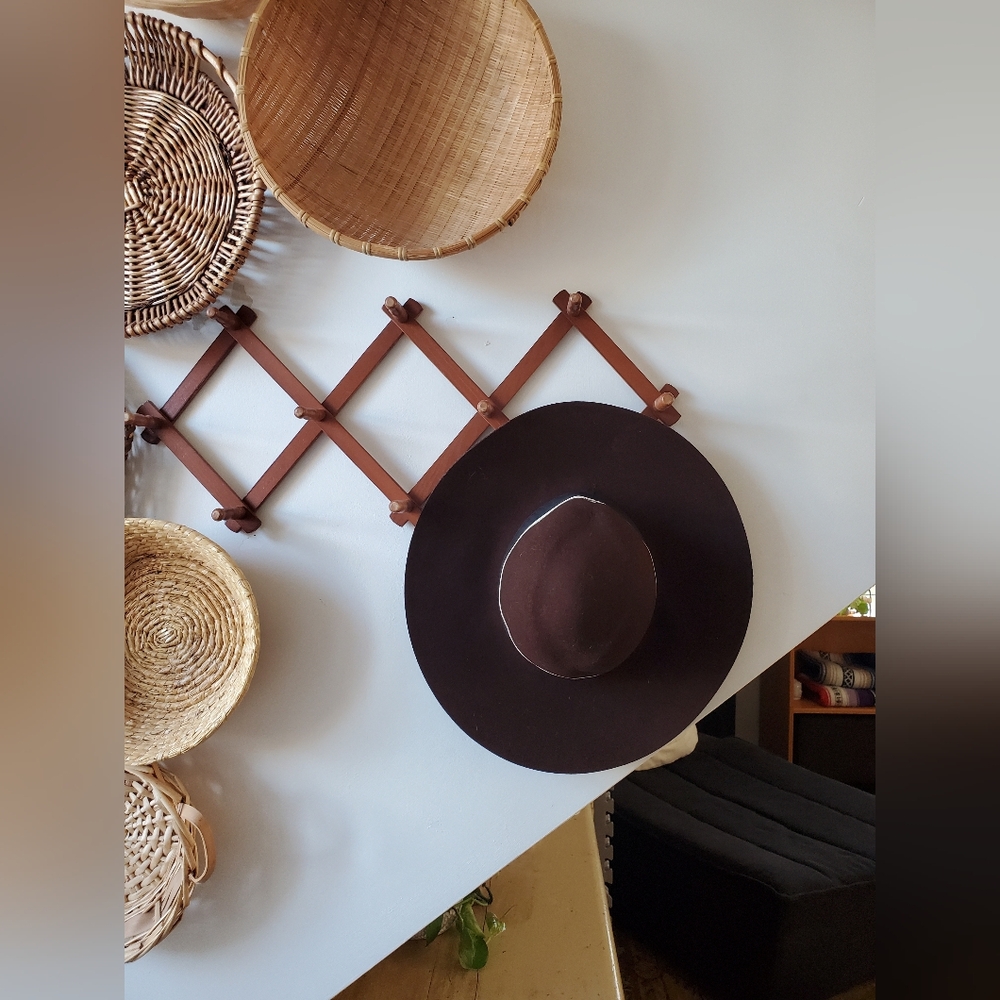 CLEARANCE: Forever 21 - Wool Felt Hat (S/M)